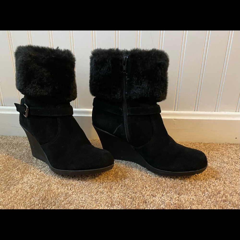 Black BASS Suede Ankle Boots